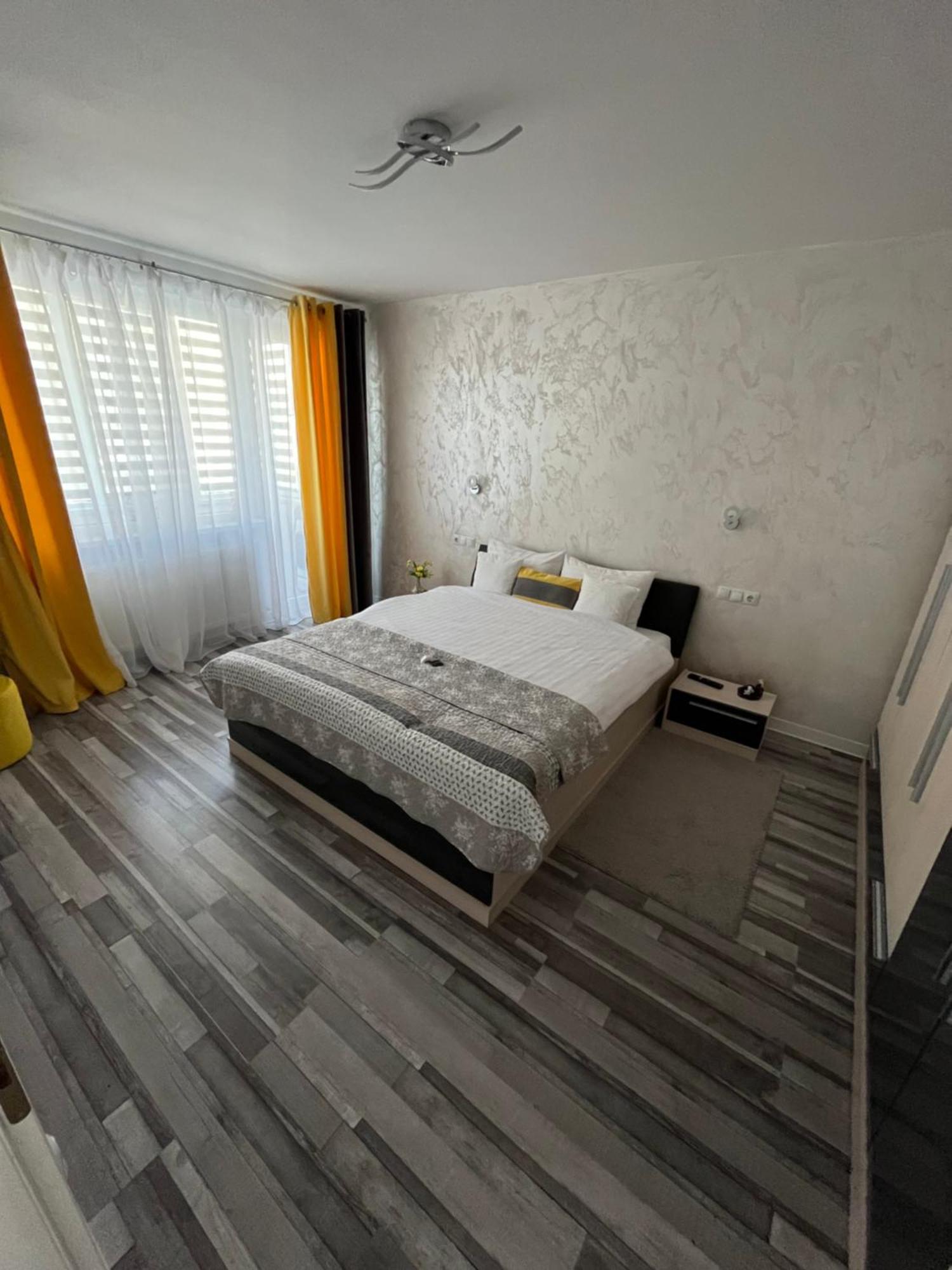Luxury Apartment Сибиу Экстерьер фото