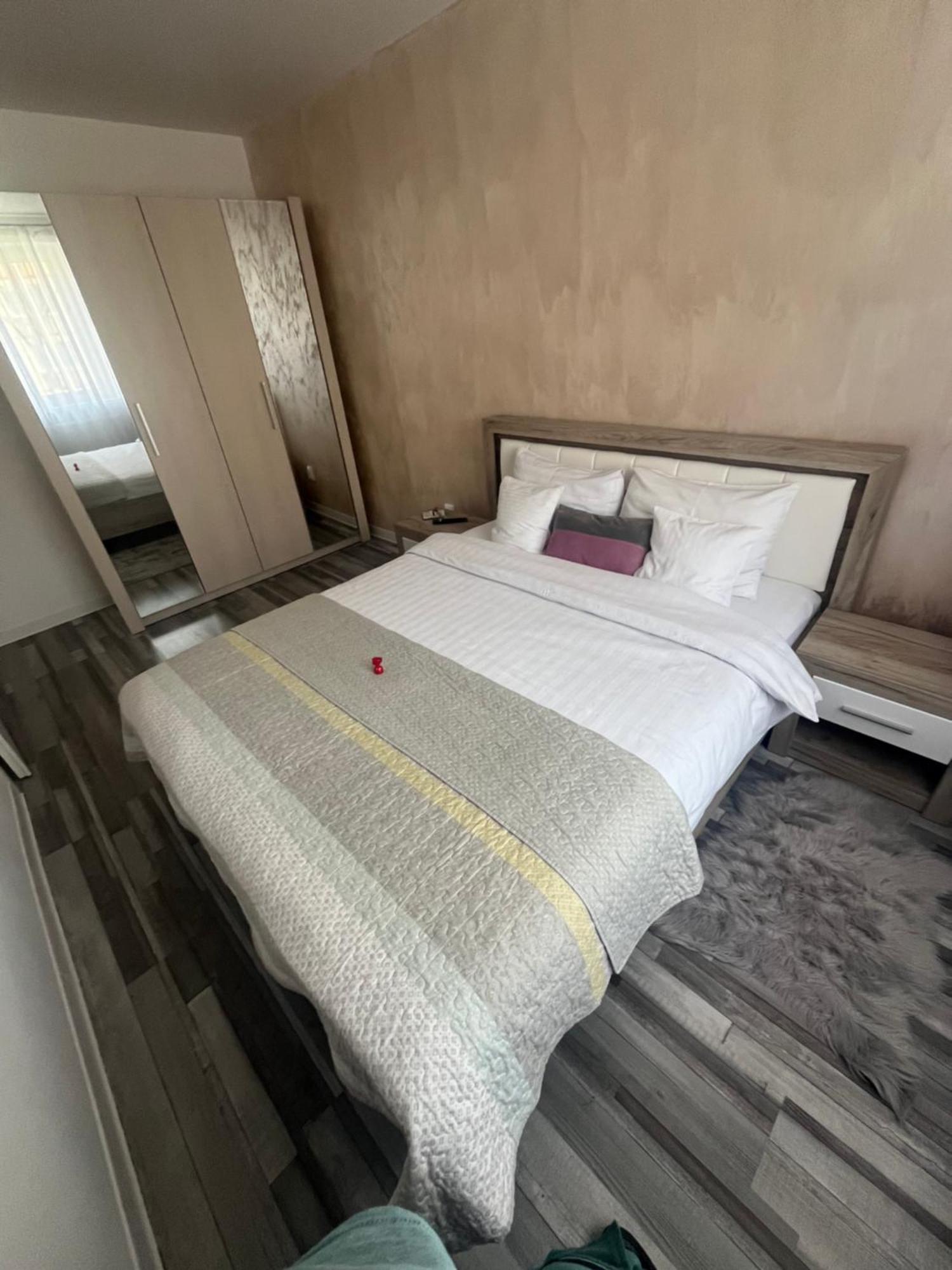 Luxury Apartment Сибиу Экстерьер фото