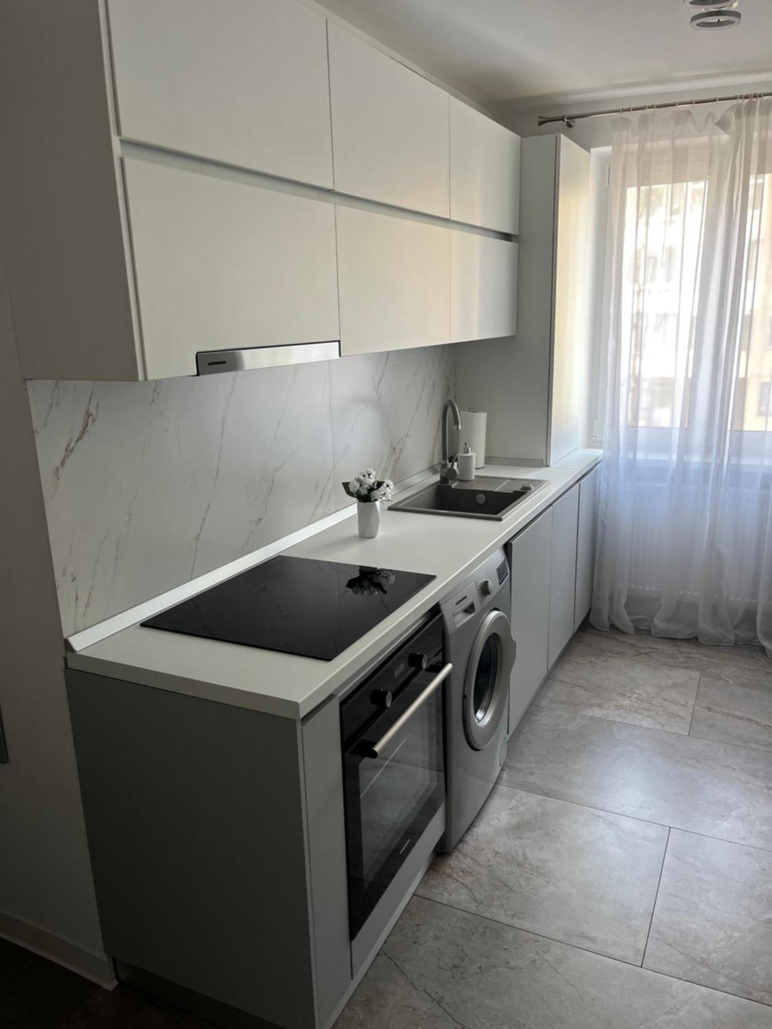Luxury Apartment Сибиу Экстерьер фото